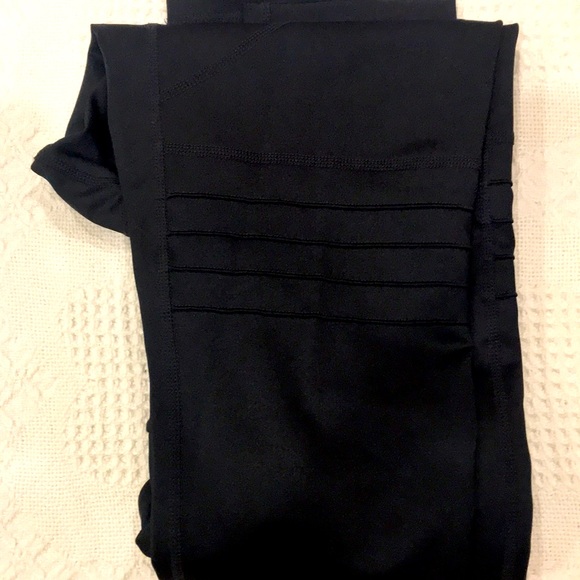 Nwot Z by ZELLA Black MOTO PANELED OUTSPACE Full Length Yoga Leggings Sz Small - Picture 13 of 16